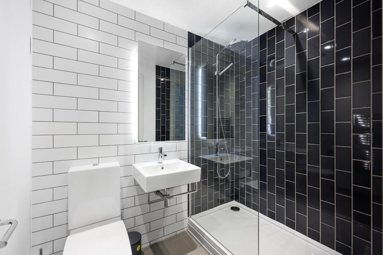Cave Apartments Лондон Екстер'єр фото