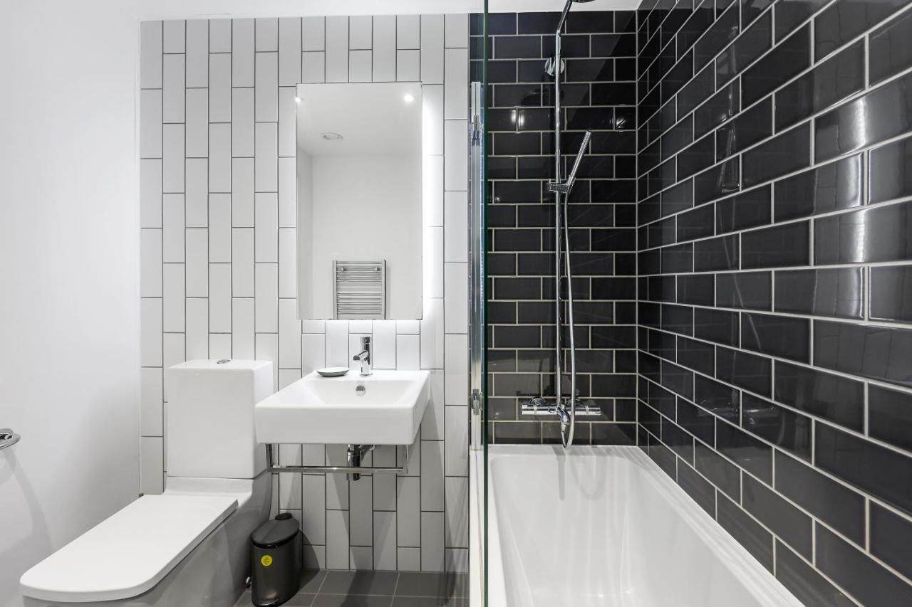 Cave Apartments Лондон Екстер'єр фото